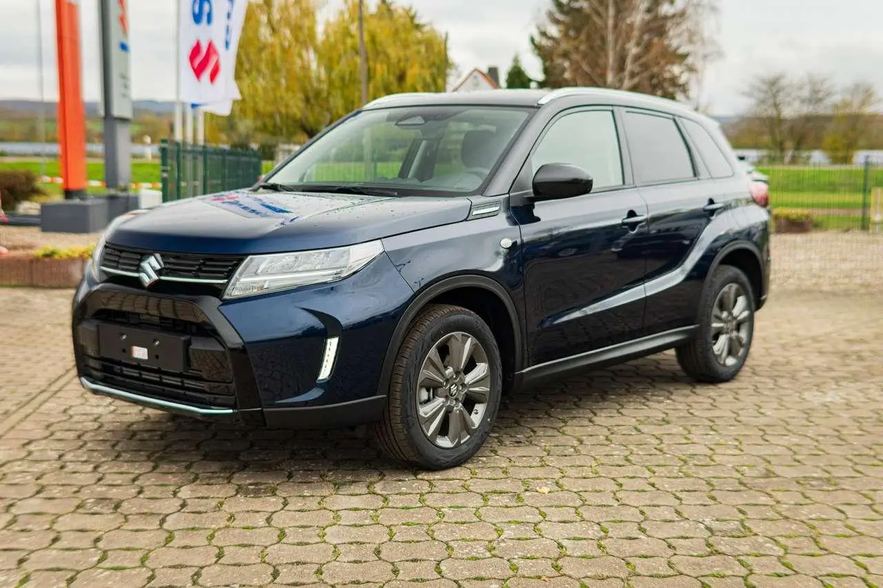 Photo 1 : Suzuki Vitara 2024 Essence