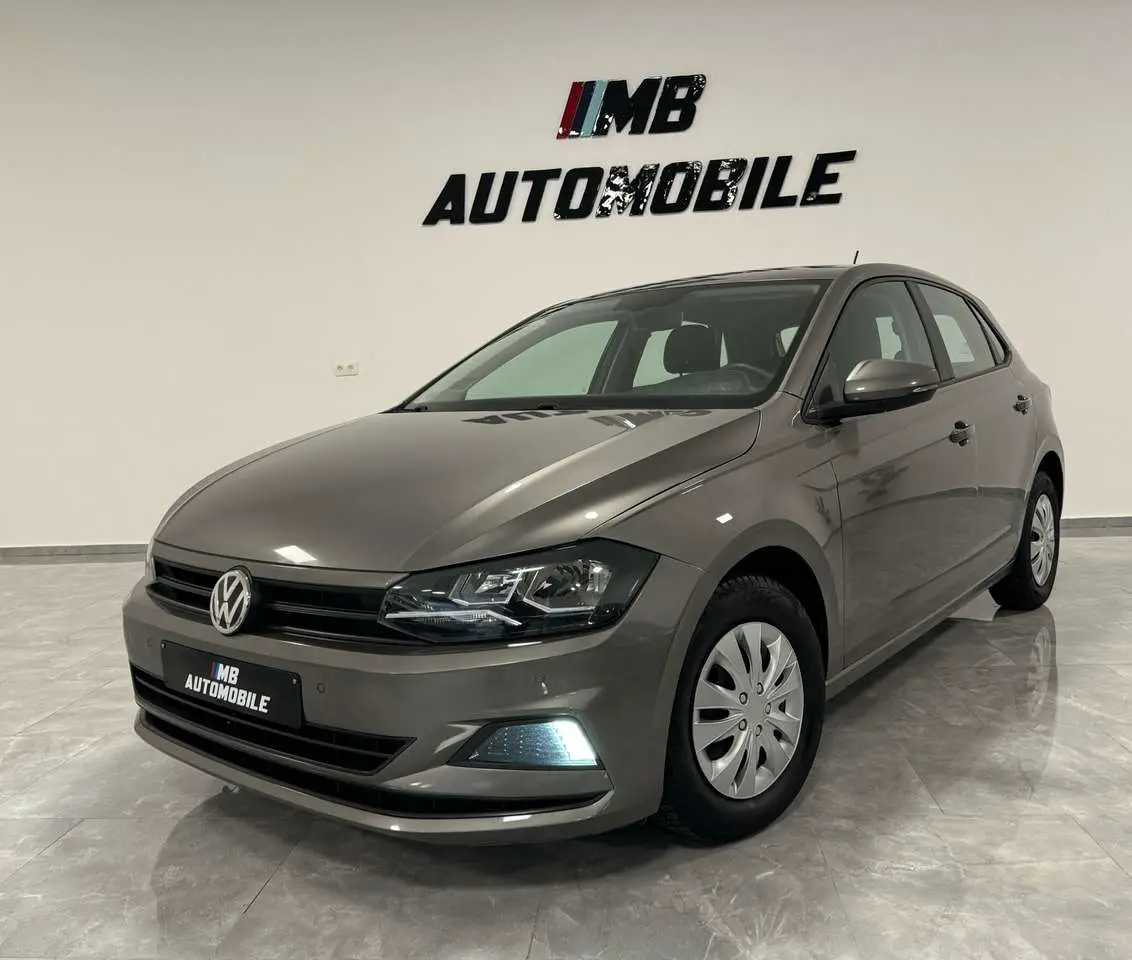 Photo 1 : Volkswagen Polo 2019 Petrol