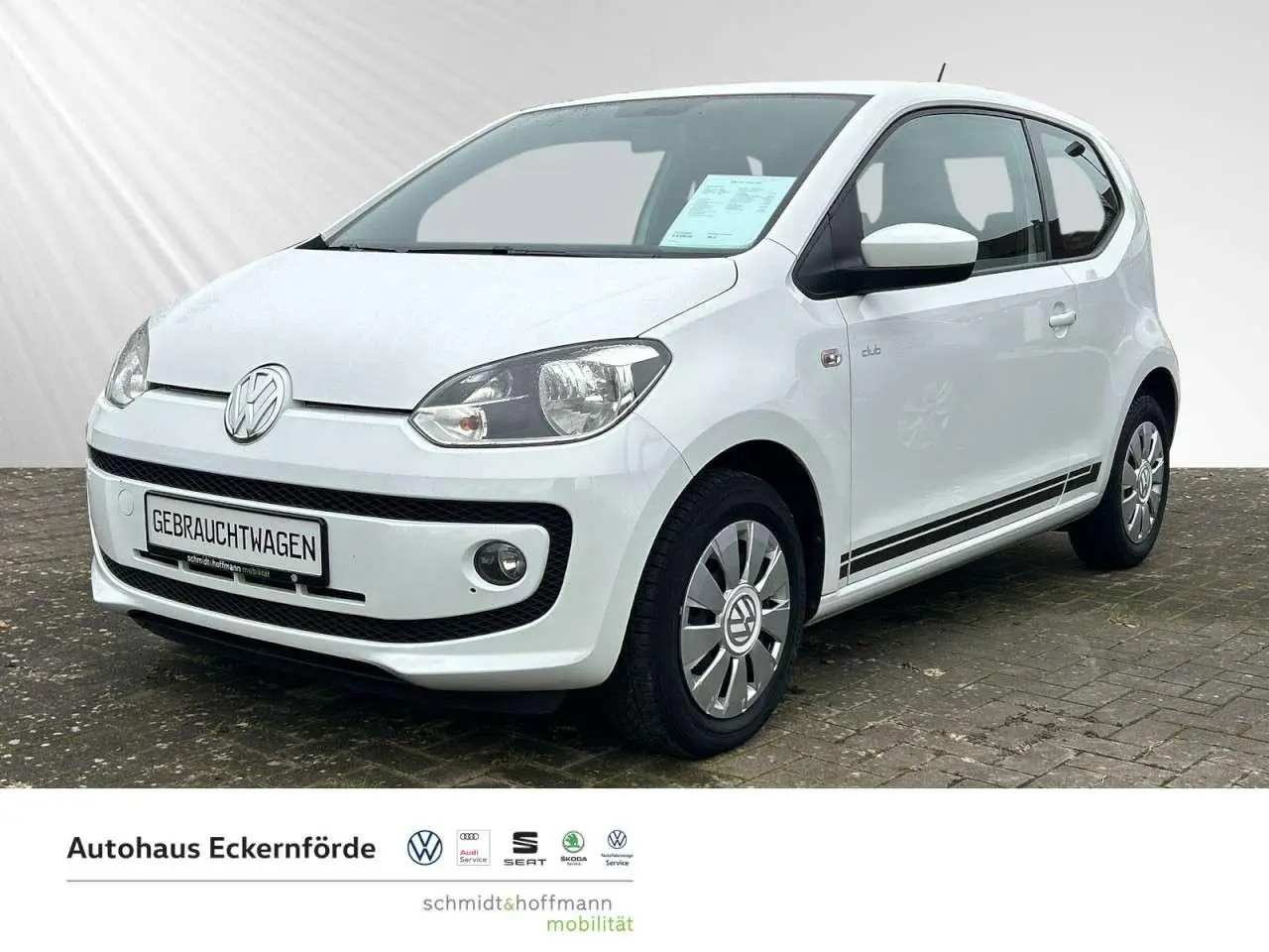 Photo 1 : Volkswagen Up! 2016 Petrol