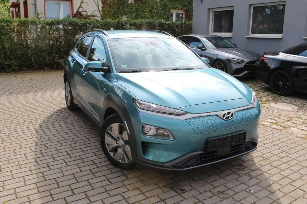 Photo 1 : Hyundai Kona 2021 Électrique