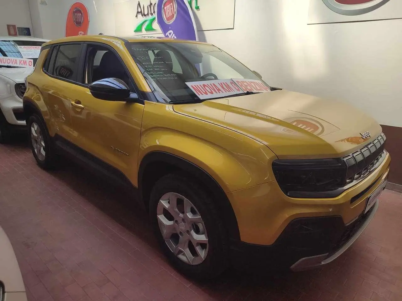 Photo 1 : Jeep Avenger 2024 Petrol