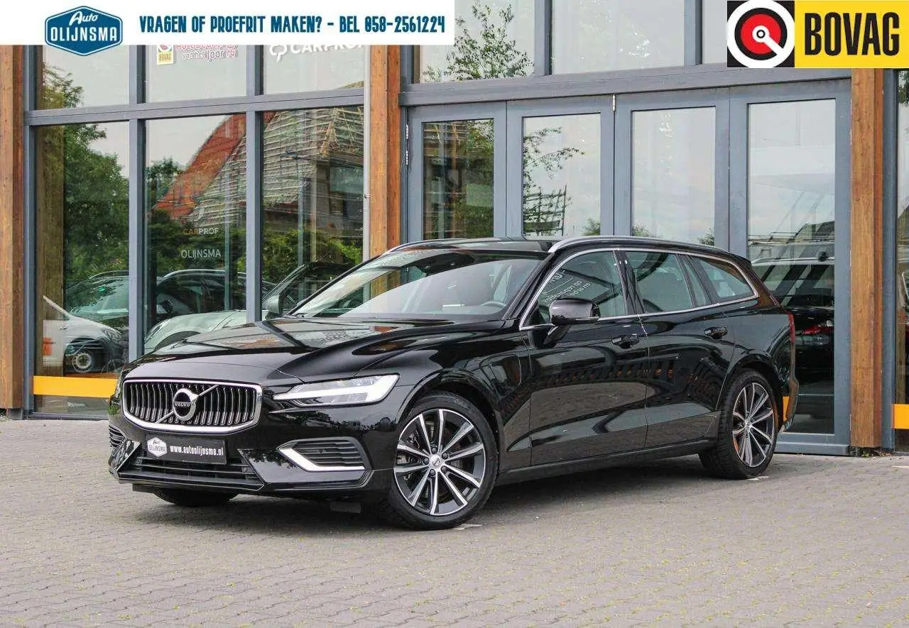 Photo 1 : Volvo V60 2021 Hybrid