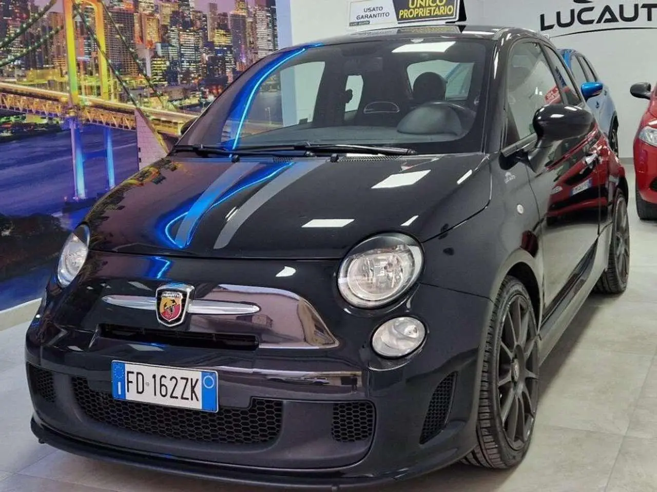 Photo 1 : Abarth 595 2016 Essence