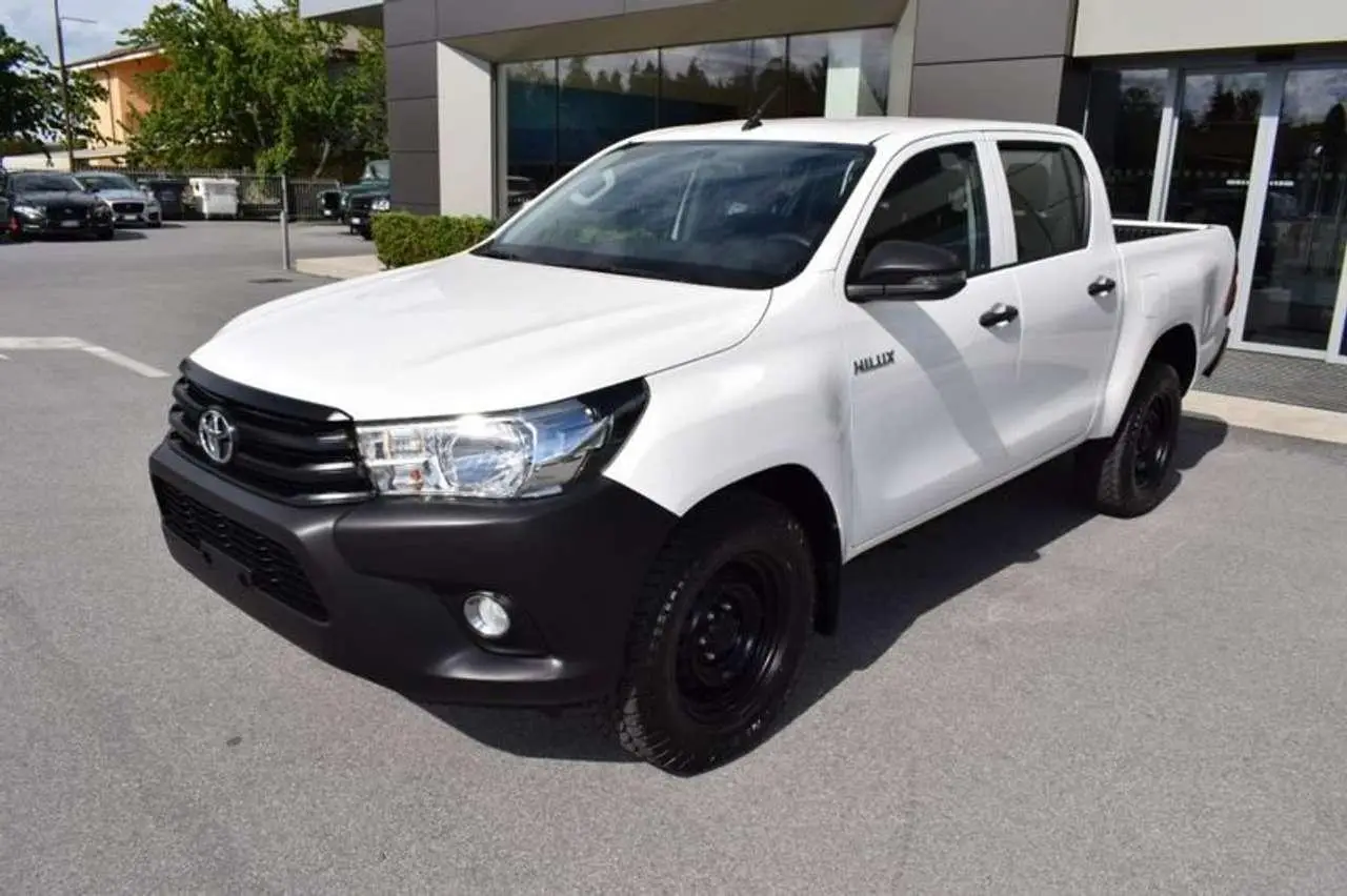 Photo 1 : Toyota Hilux 2019 Diesel