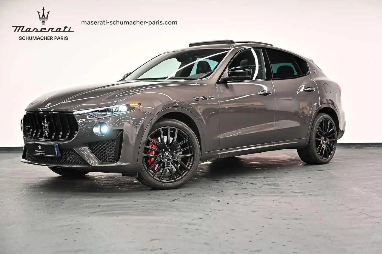 Photo 1 : Maserati Levante 2019 Essence