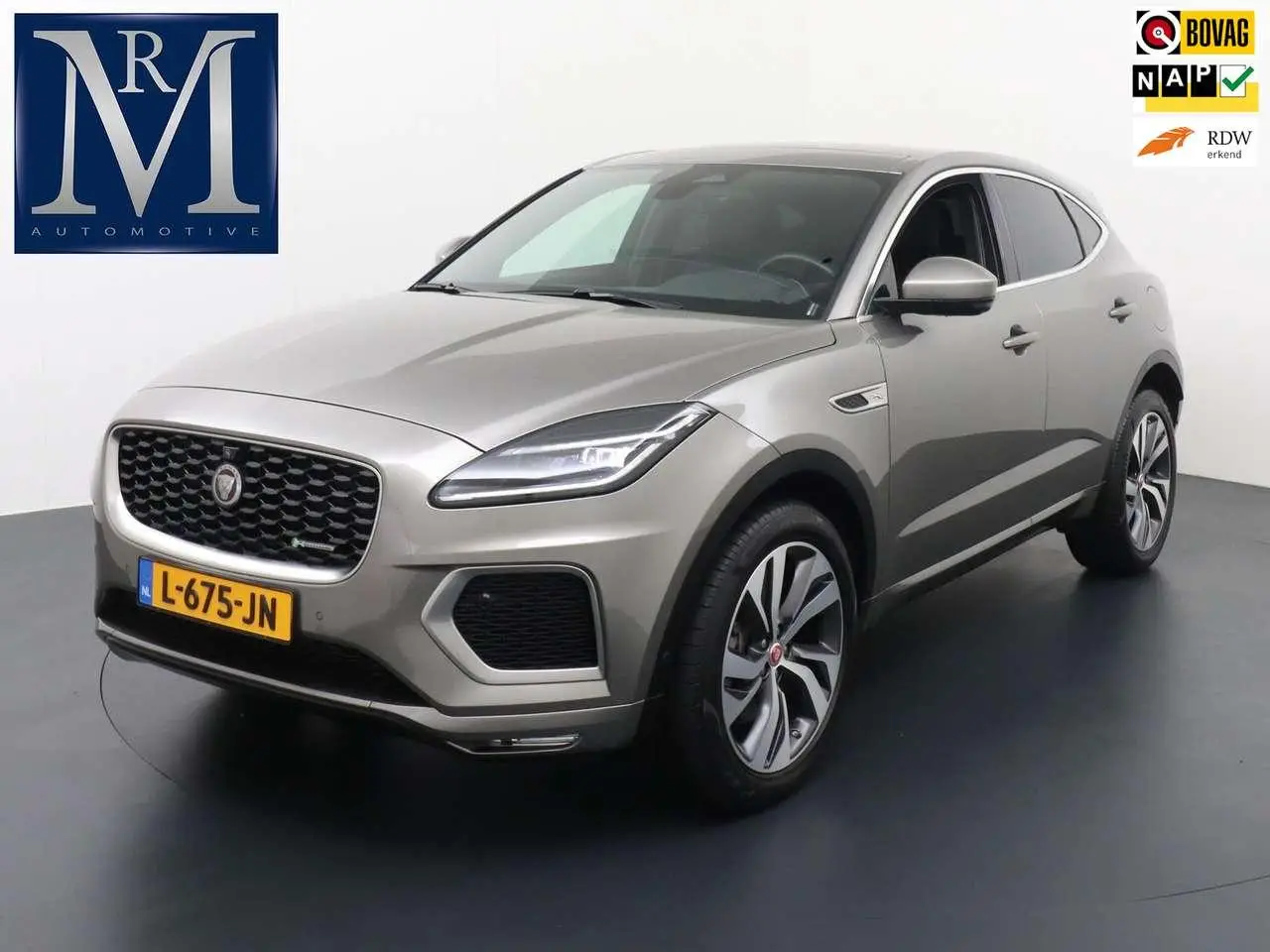 Photo 1 : Jaguar E-pace 2021 Hybride