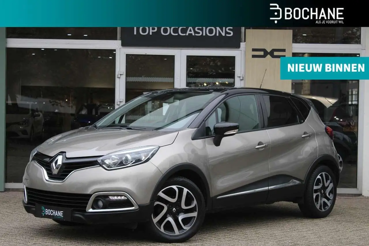 Photo 1 : Renault Captur 2015 Petrol