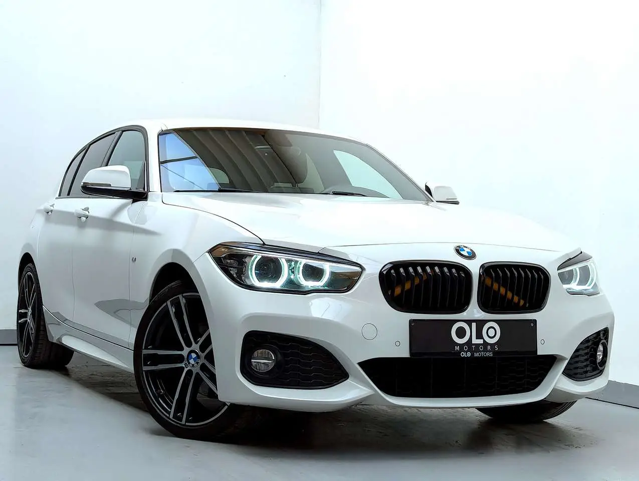 Photo 1 : Bmw Serie 1 2019 Petrol