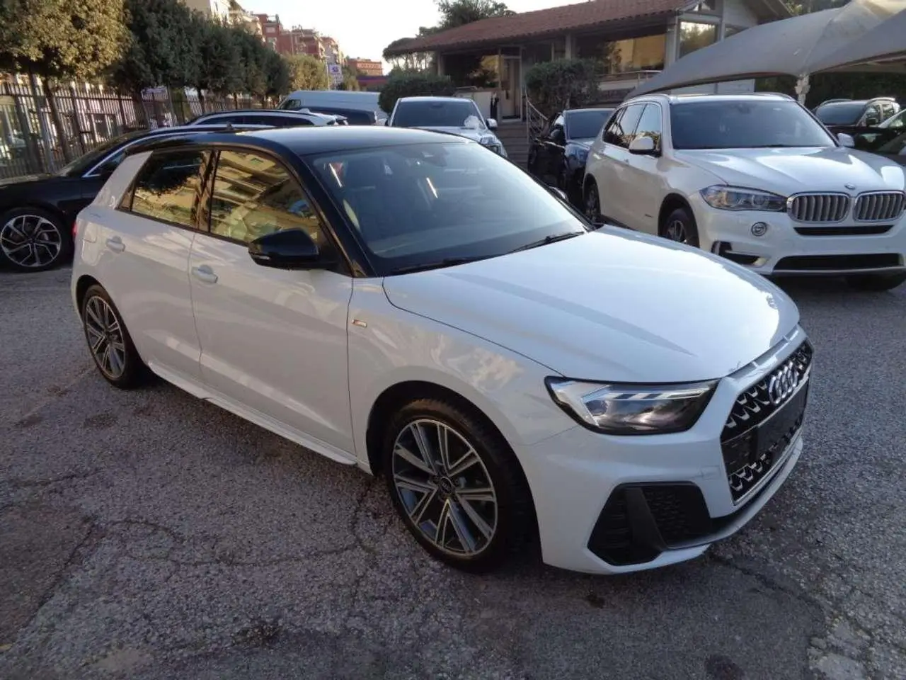 Photo 1 : Audi A1 2022 Essence