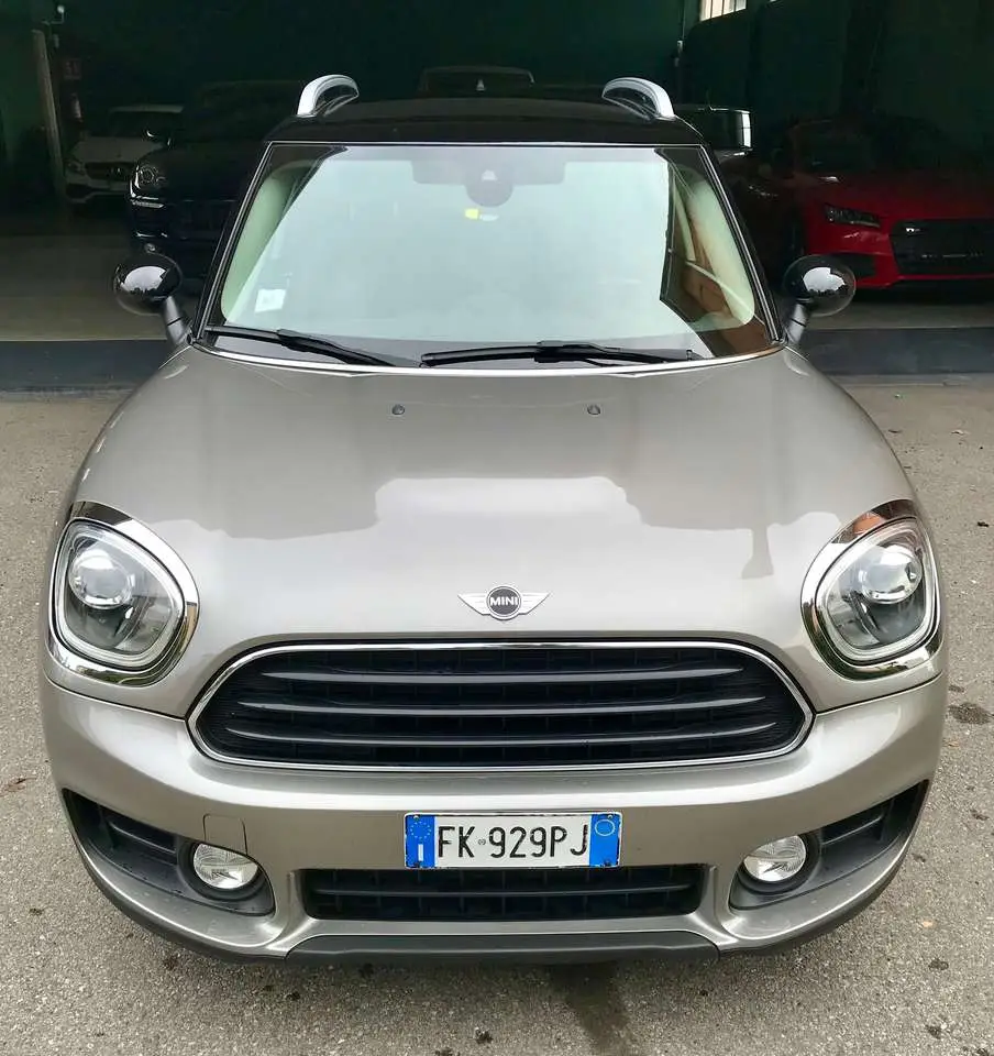 Photo 1 : Mini Cooper 2017 Diesel