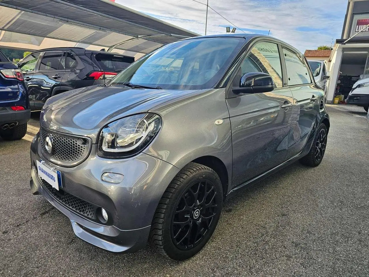 Photo 1 : Smart Forfour 2019 Essence