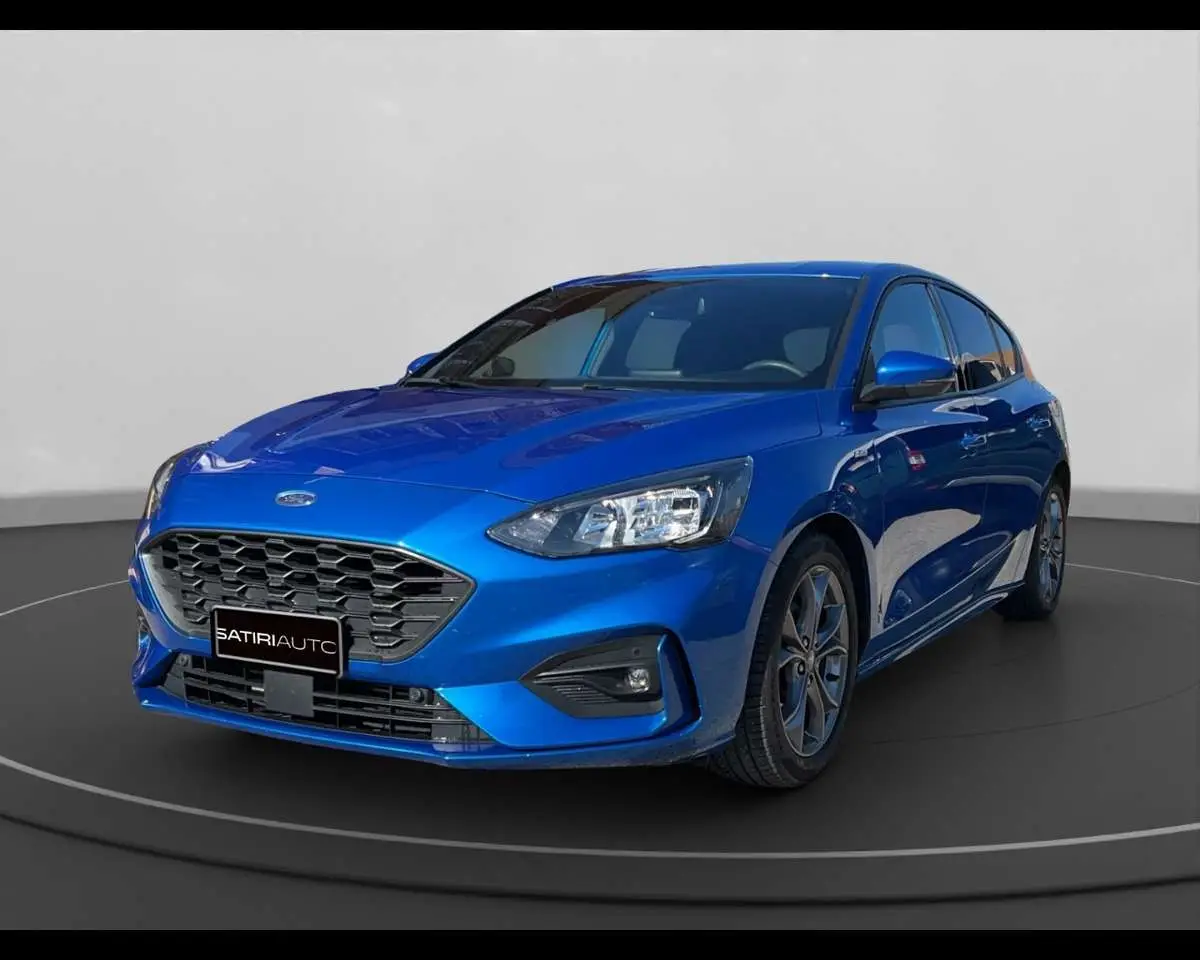 Photo 1 : Ford Focus 2021 Petrol