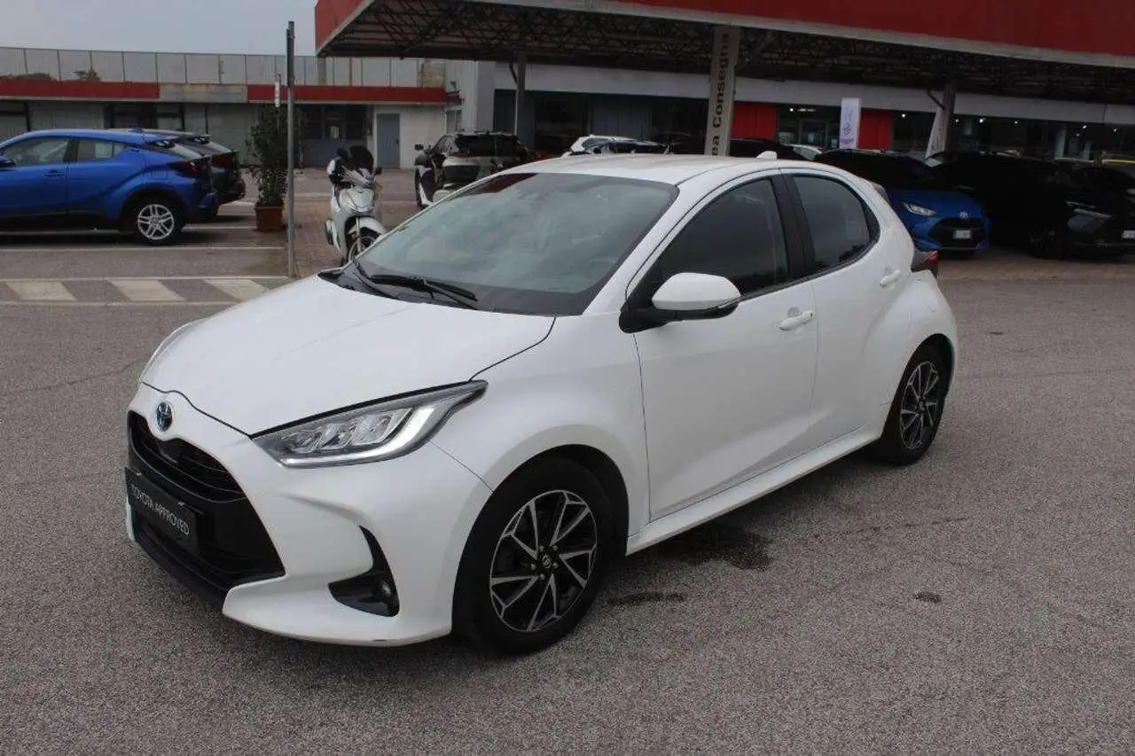 Photo 1 : Toyota Yaris 2020 Hybride