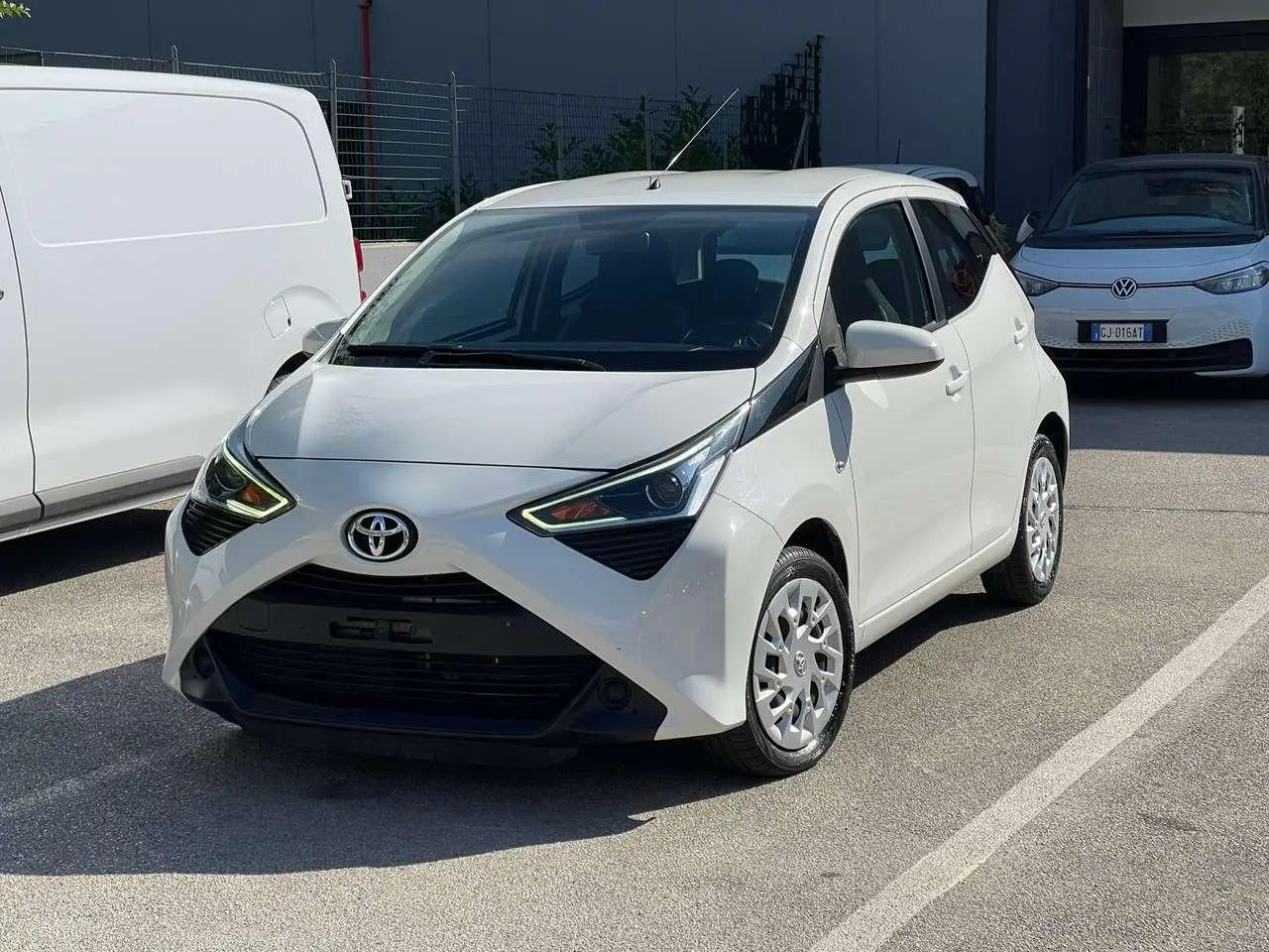 Photo 1 : Toyota Aygo 2019 Essence