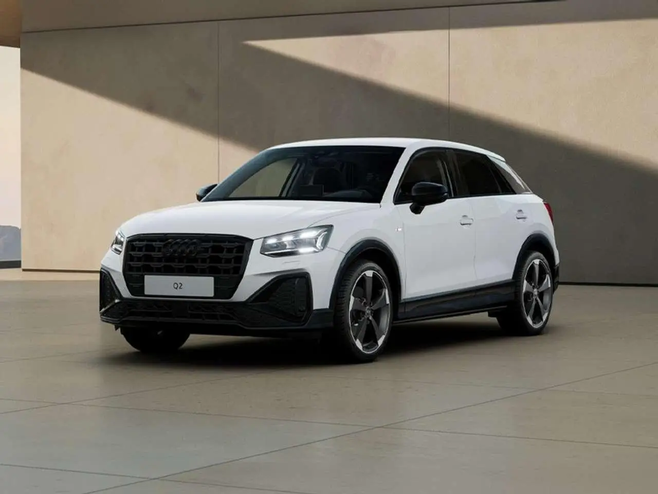 Photo 1 : Audi Q2 2024 Diesel