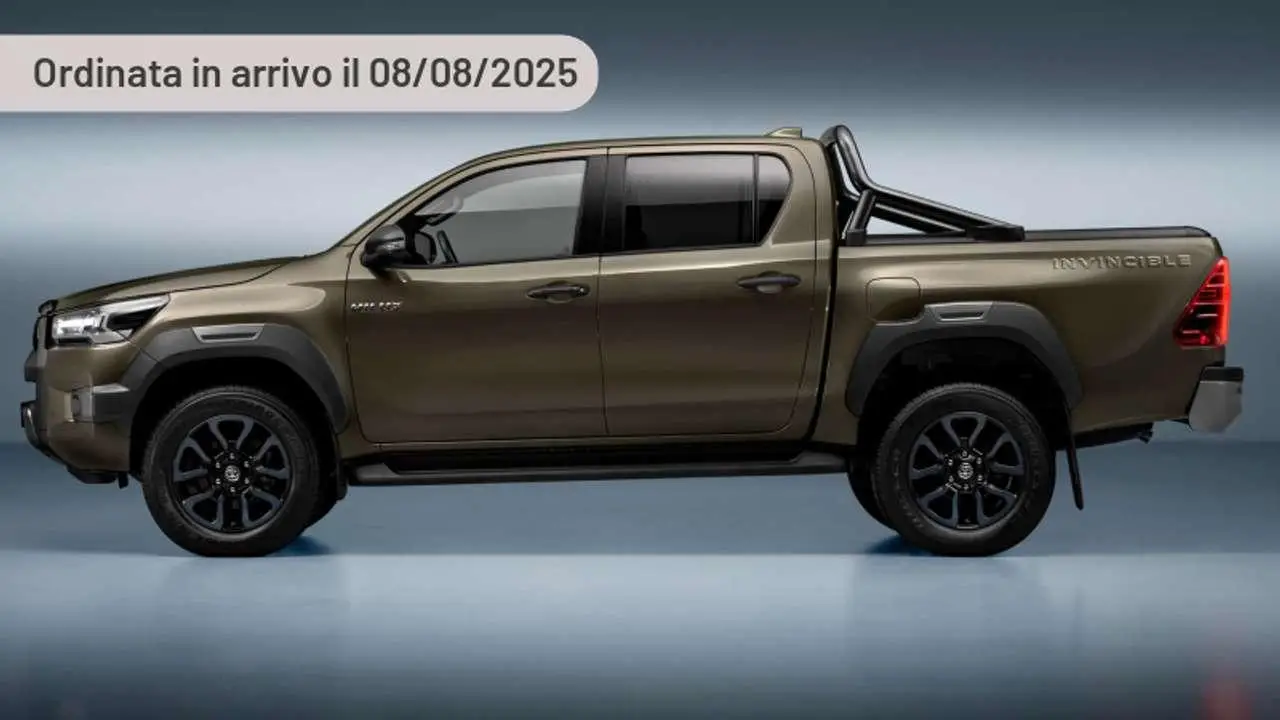 Photo 1 : Toyota Hilux 2024 Diesel