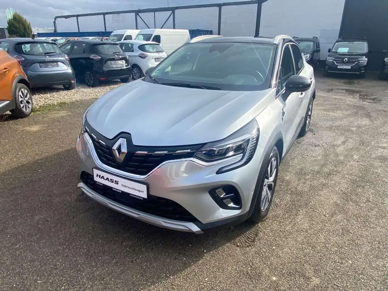 Photo 1 : Renault Captur 2021 Hybride