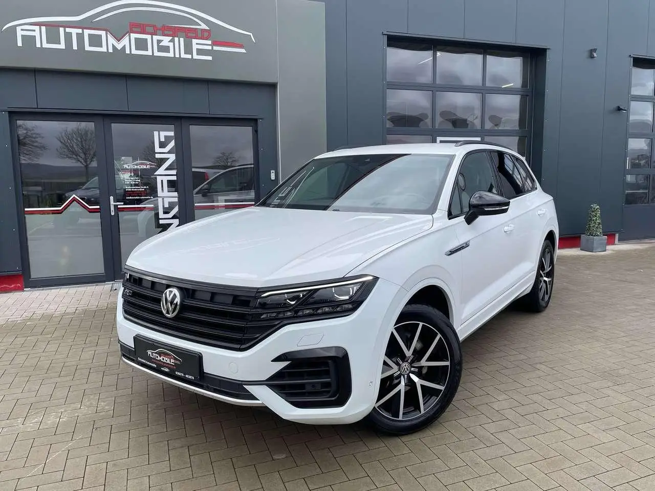 Photo 1 : Volkswagen Touareg 2018 Diesel