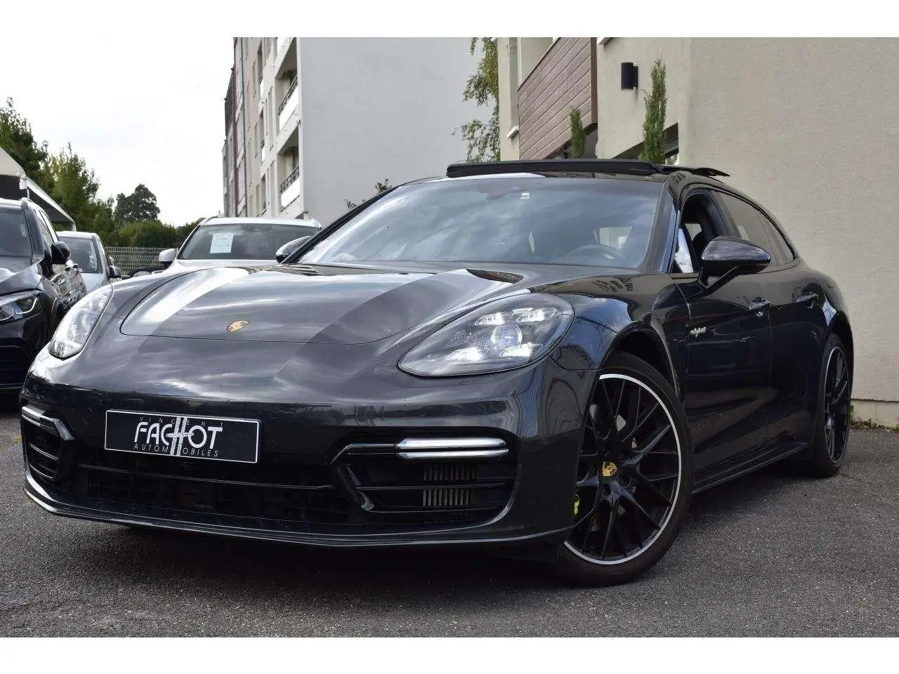 Photo 1 : Porsche Panamera 2018 Hybride