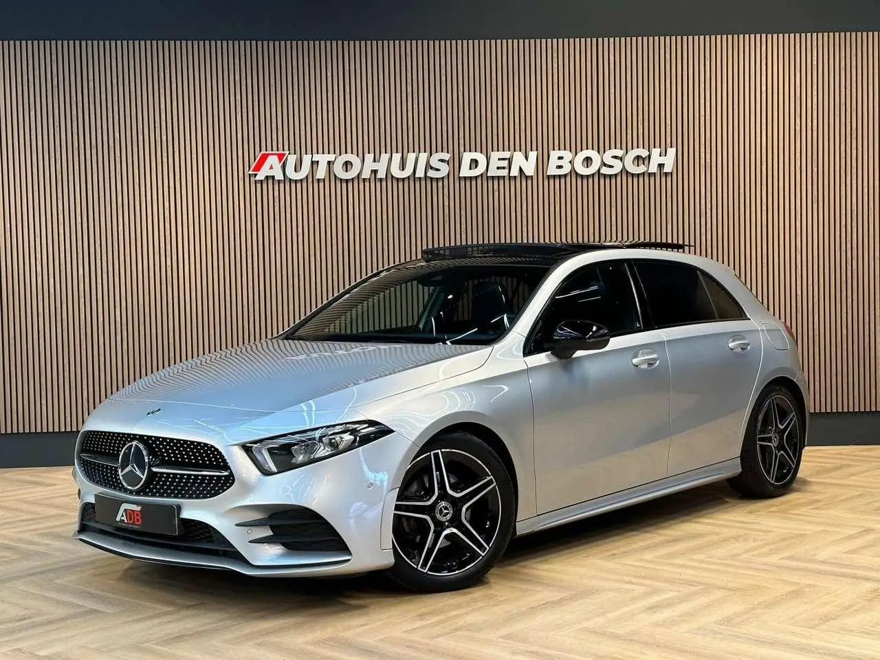 Photo 1 : Mercedes-benz Classe A 2019 Petrol