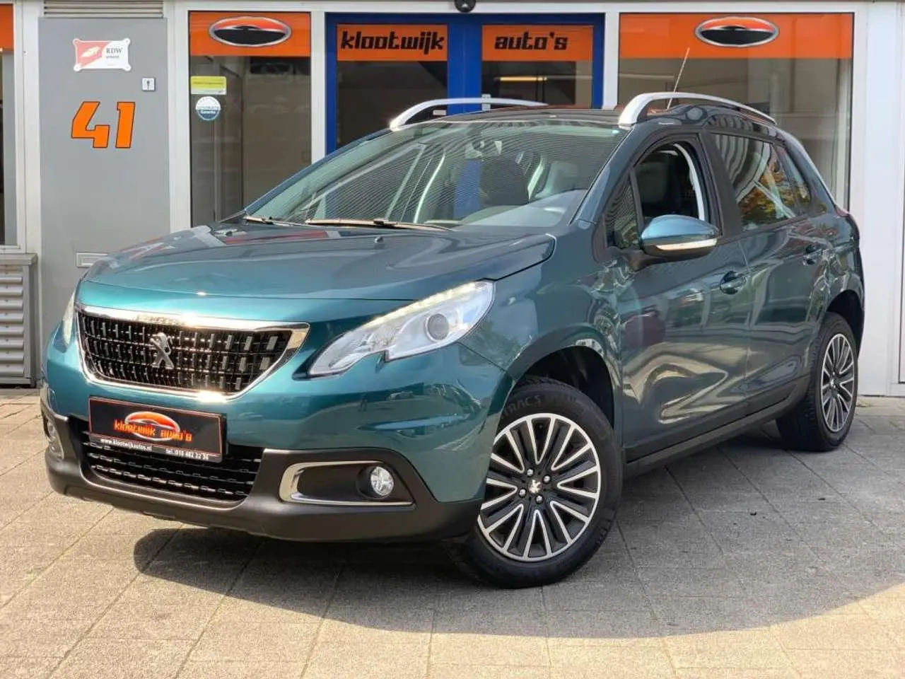 Photo 1 : Peugeot 2008 2016 Petrol