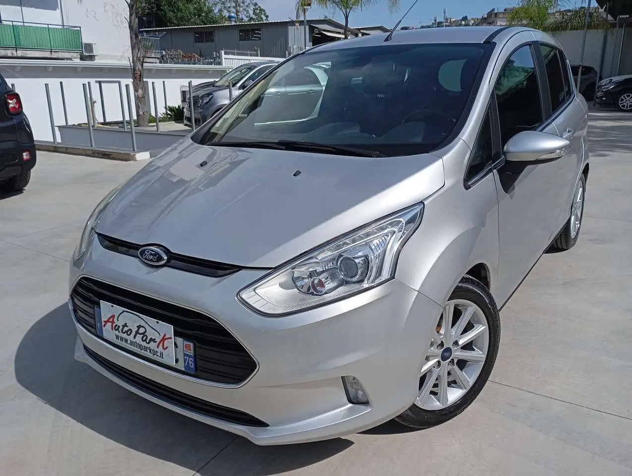 Photo 1 : Ford B-max 2016 Diesel