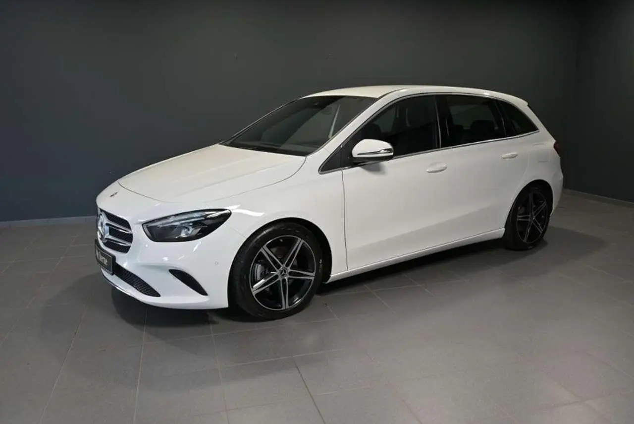 Photo 1 : Mercedes-benz Classe B 2022 Petrol