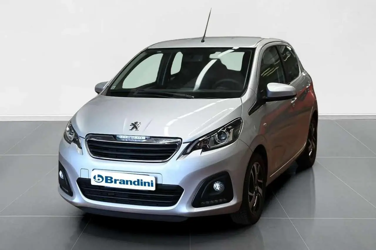 Photo 1 : Peugeot 108 2020 Petrol