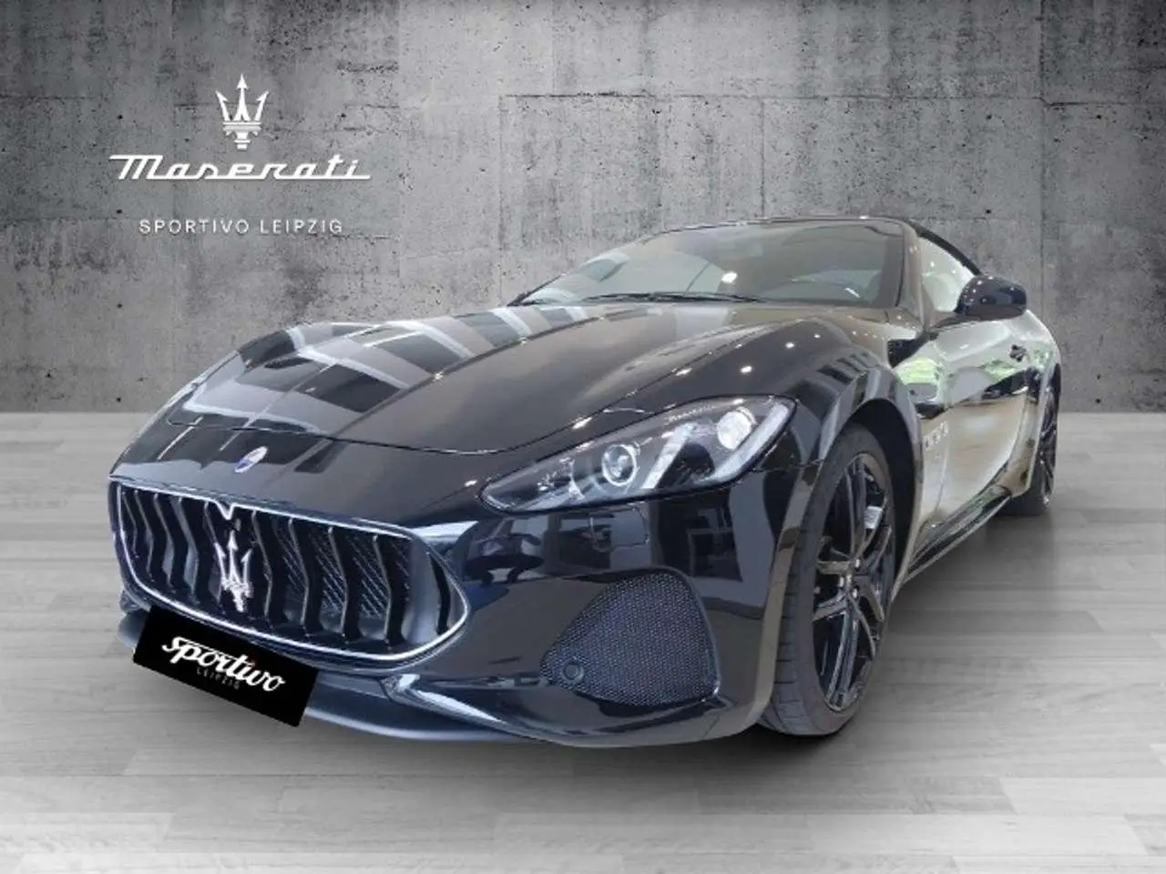 Photo 1 : Maserati Grancabrio 2018 Essence