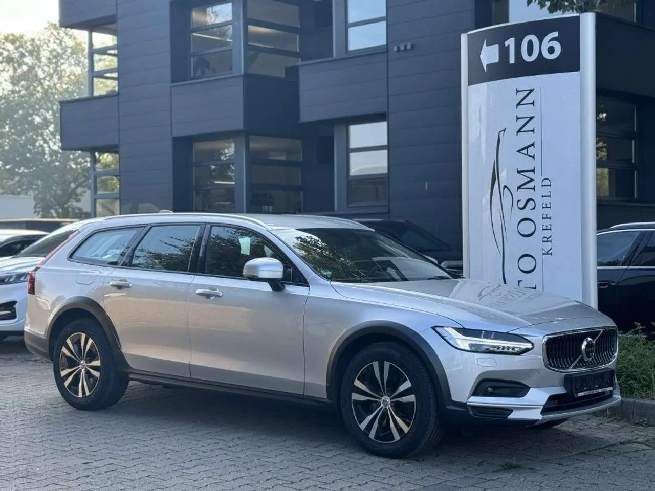 Photo 1 : Volvo V90 2020 Diesel