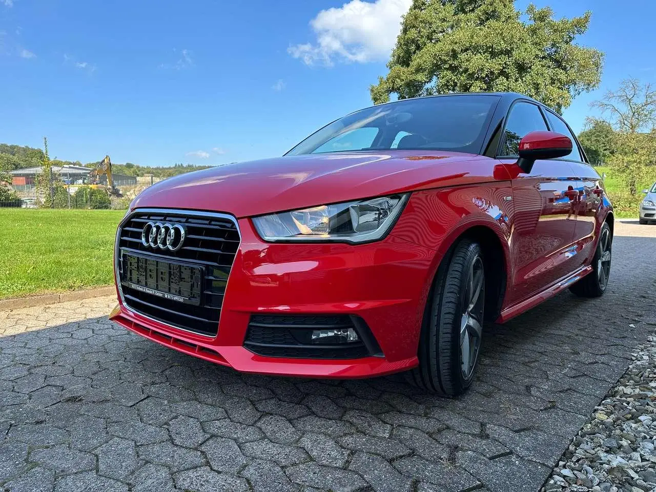 Photo 1 : Audi A1 2016 Petrol