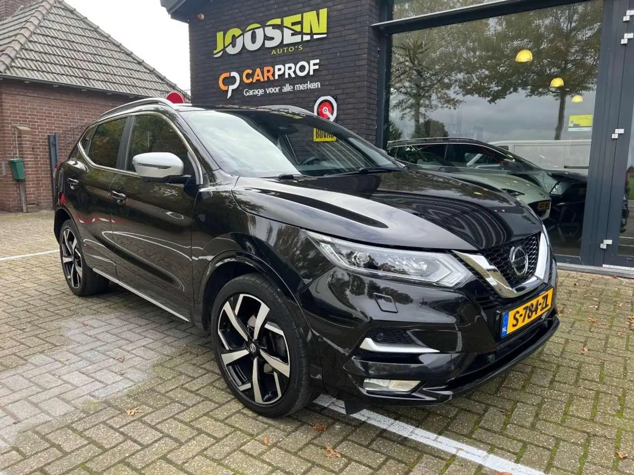 Photo 1 : Nissan Qashqai 2020 Petrol