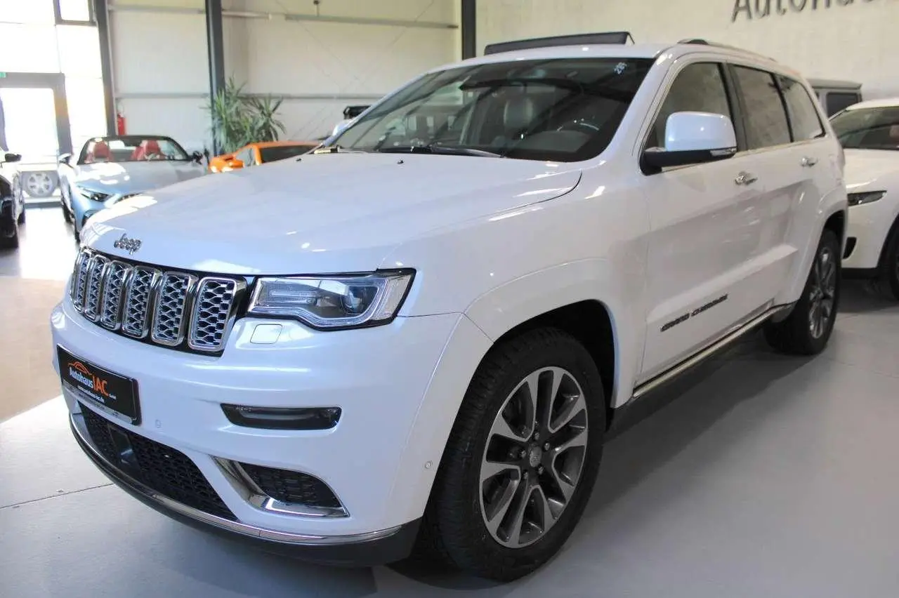 Photo 1 : Jeep Grand Cherokee 2017 Diesel