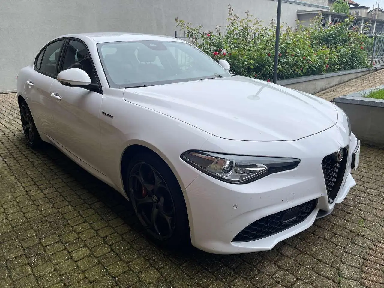 Photo 1 : Alfa Romeo Giulia 2020 Diesel