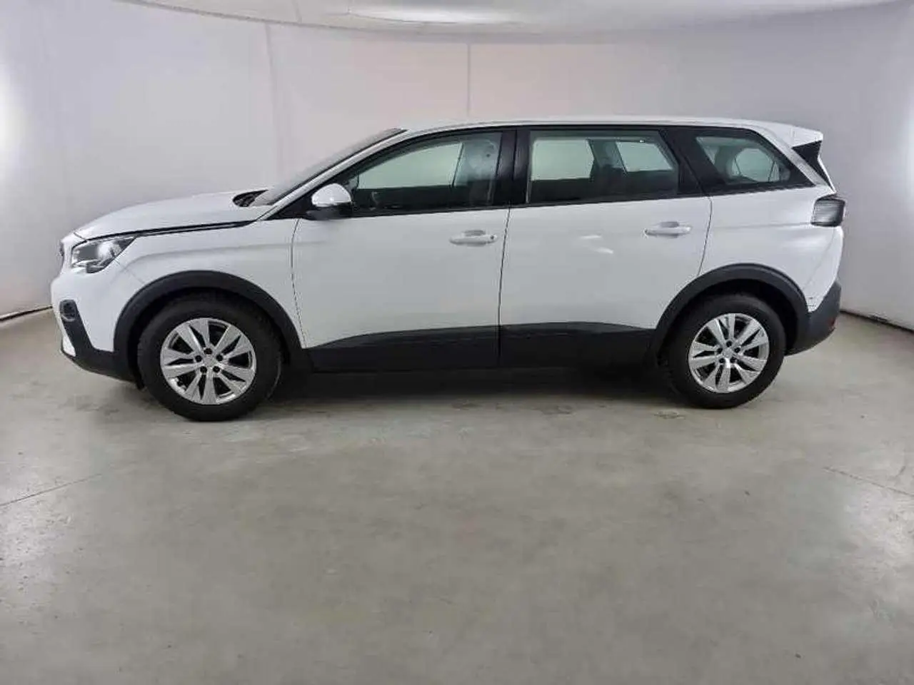 Photo 1 : Peugeot 5008 2020 Diesel