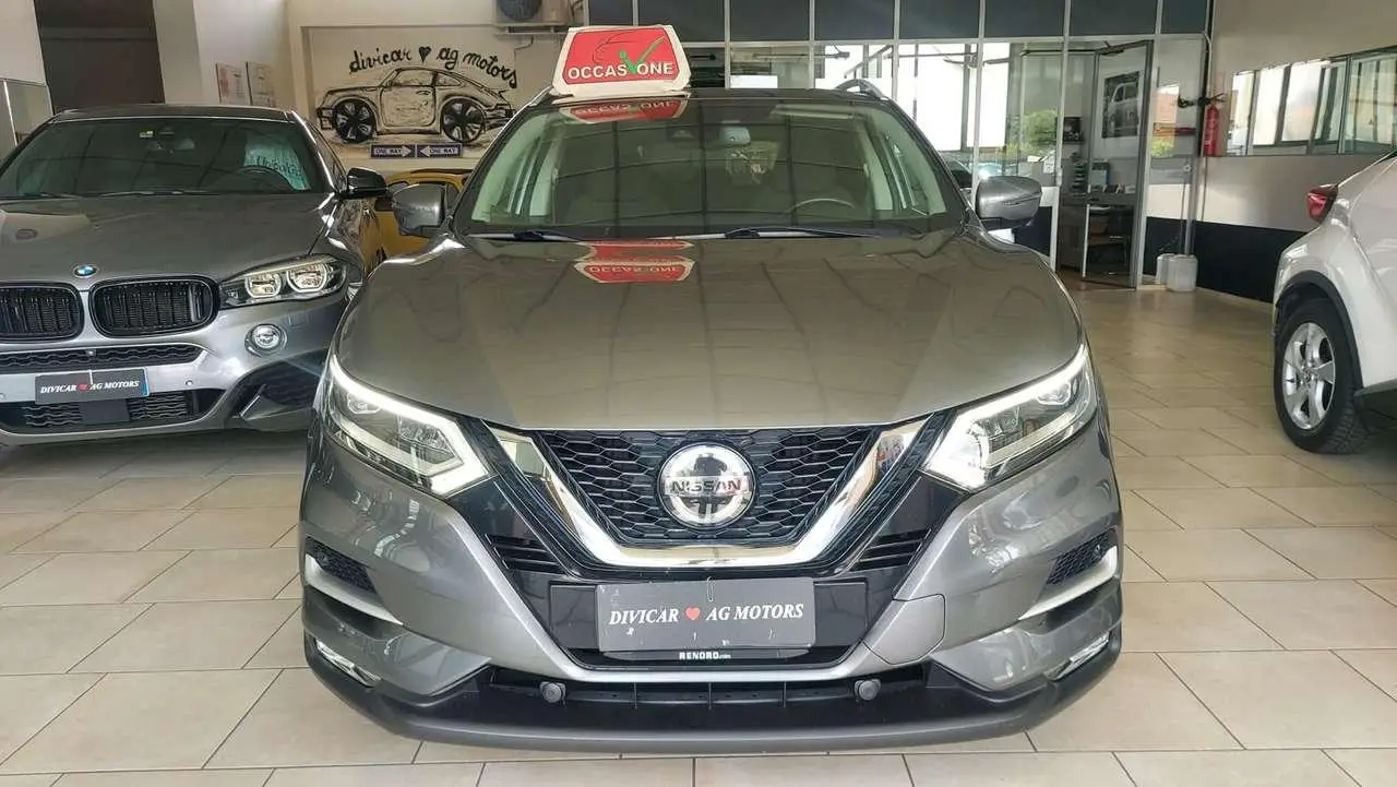 Photo 1 : Nissan Qashqai 2019 Petrol