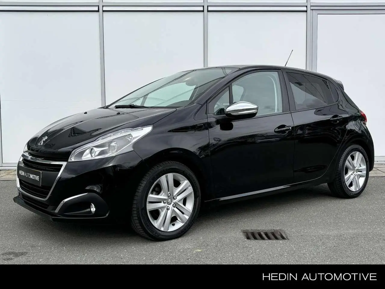 Photo 1 : Peugeot 208 2019 Petrol