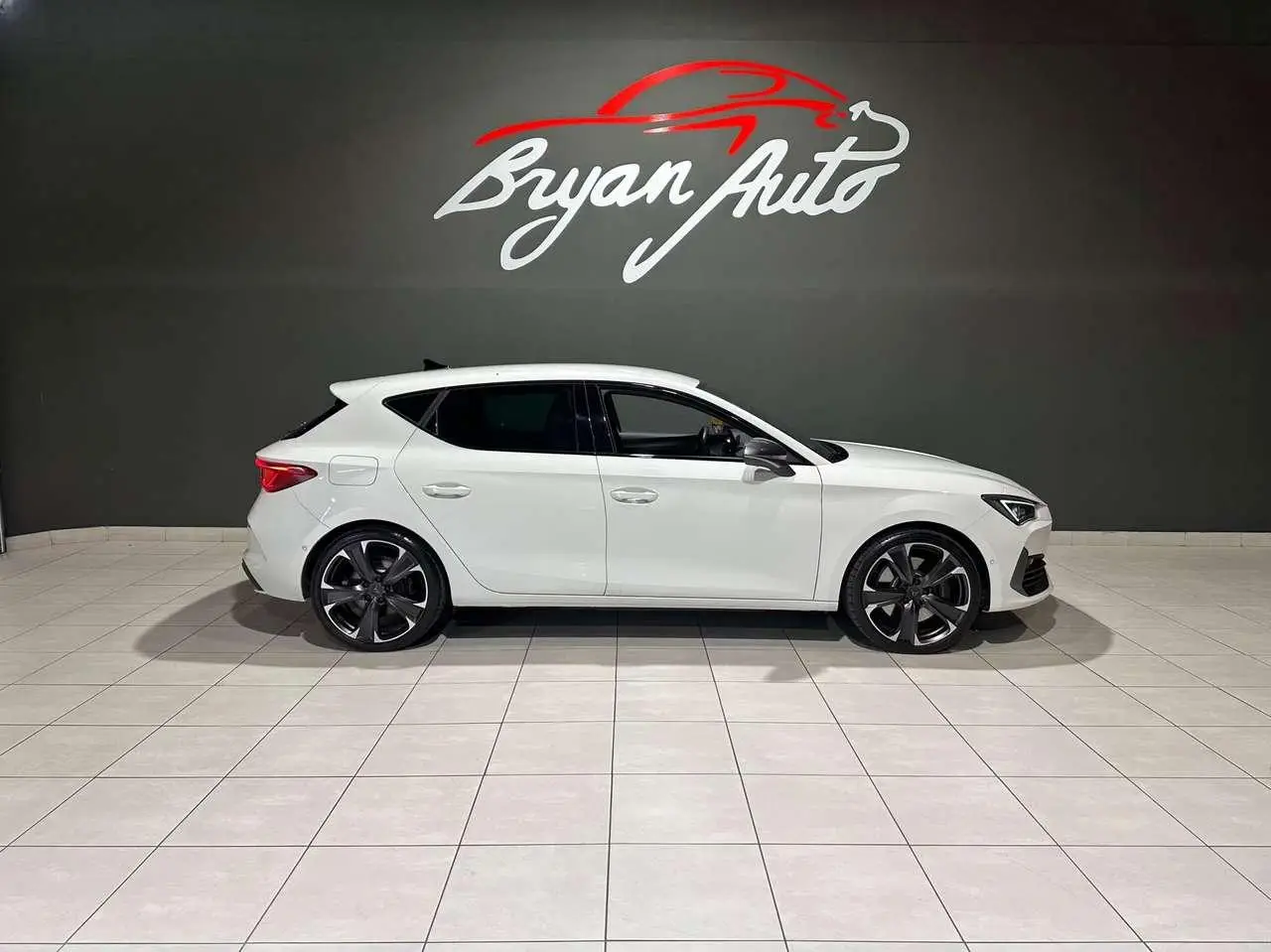 Photo 1 : Cupra Leon 2021 Hybrid