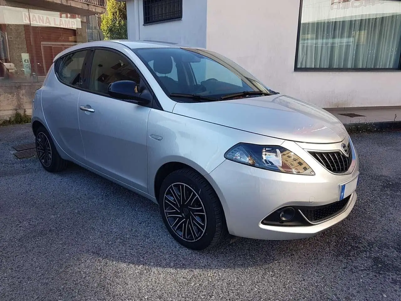 Photo 1 : Lancia Ypsilon 2021 Hybrid