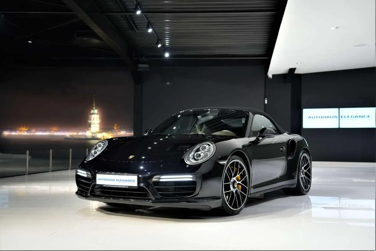 Photo 1 : Porsche 991 2016 Essence