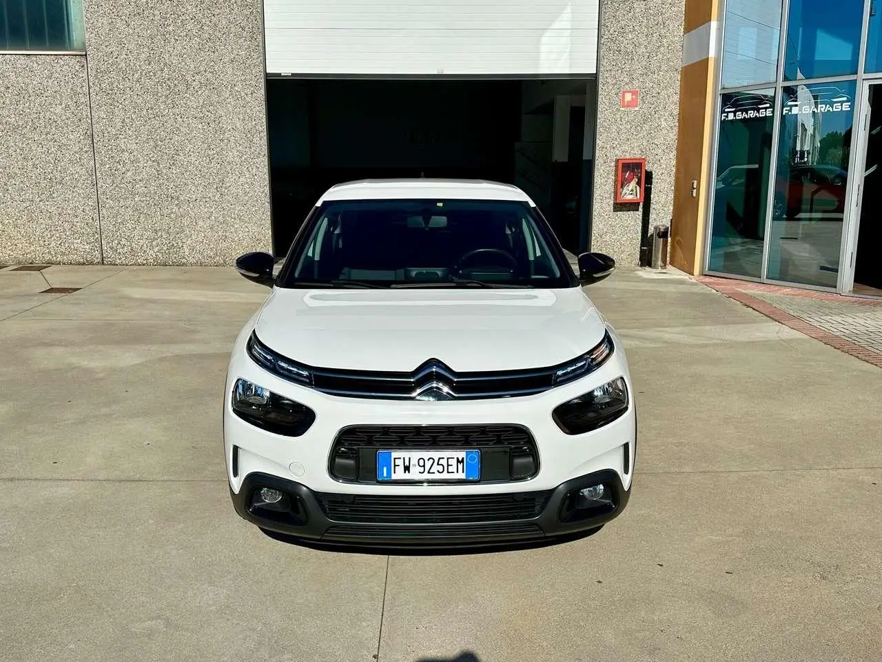 Photo 1 : Citroen C4 2015 Diesel