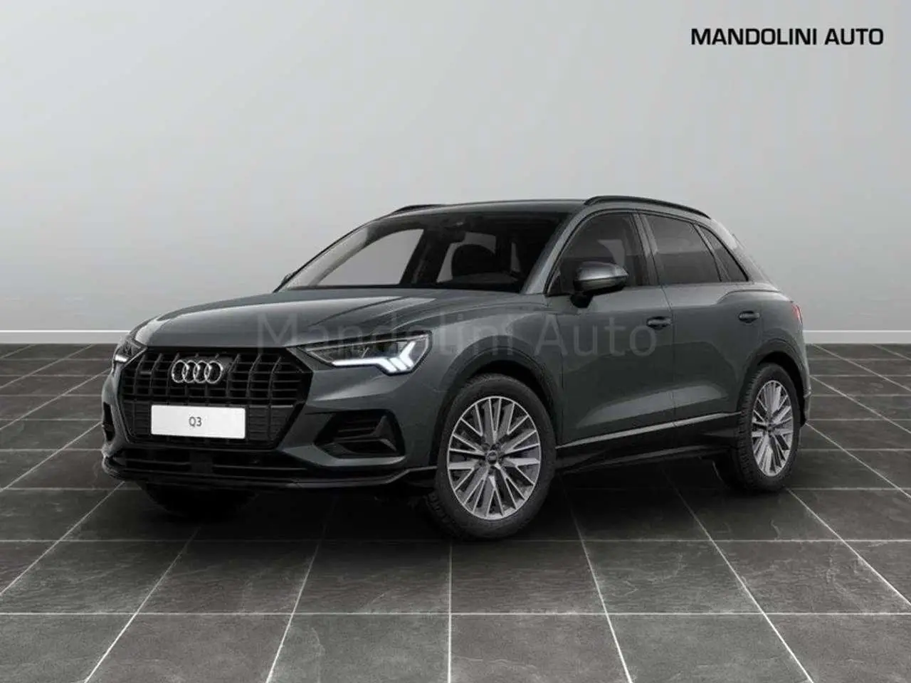 Photo 1 : Audi Q3 2024 Essence