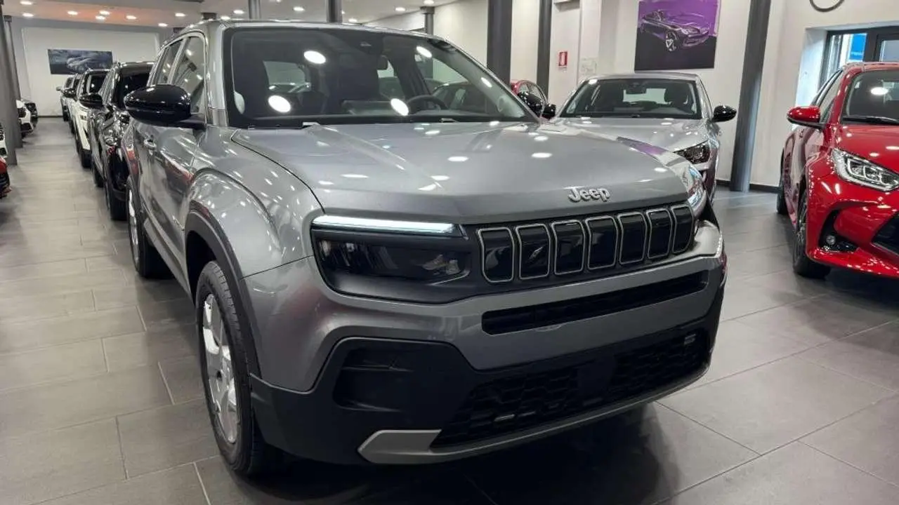 Photo 1 : Jeep Avenger 2024 Essence