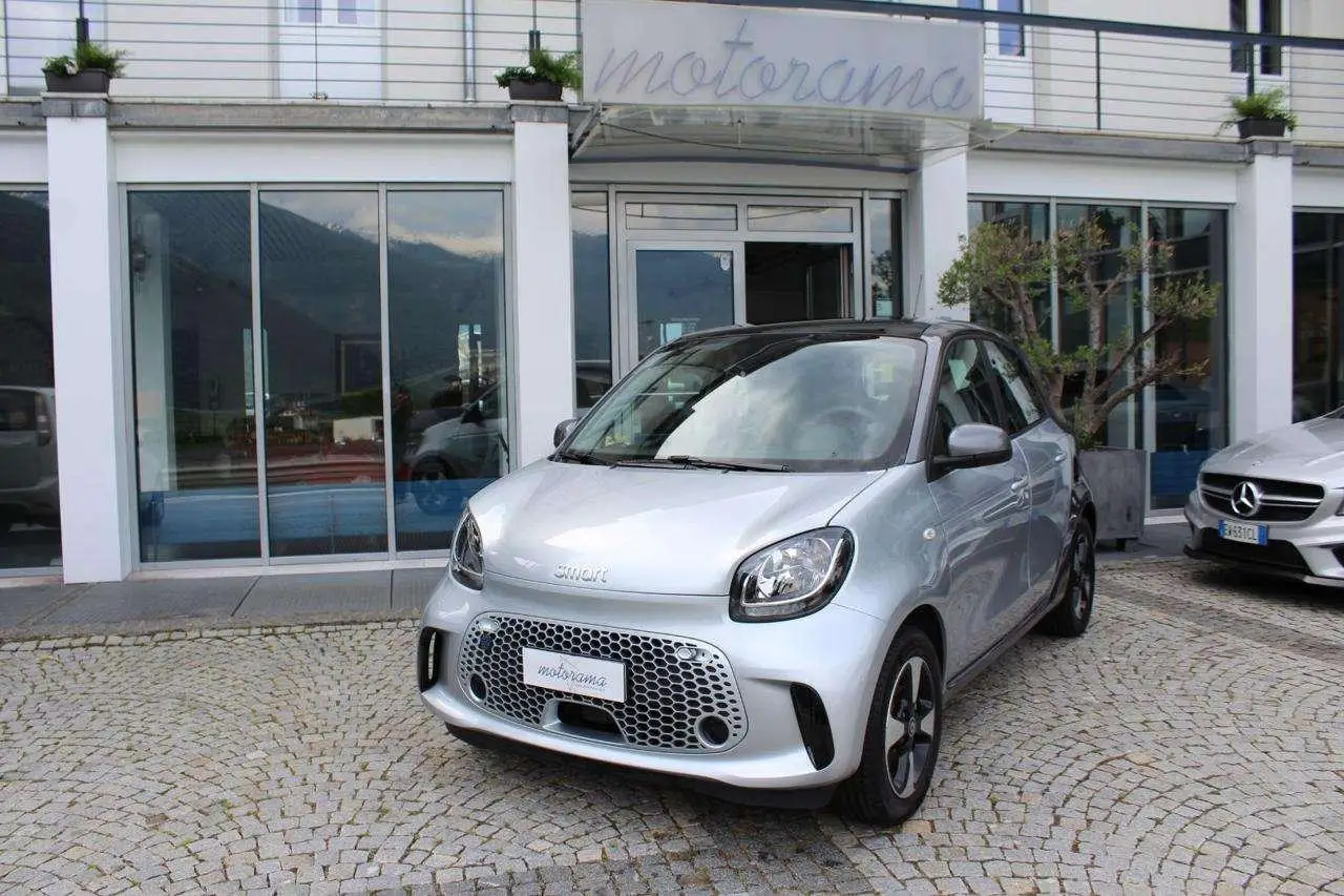 Photo 1 : Smart Forfour 2021 Electric