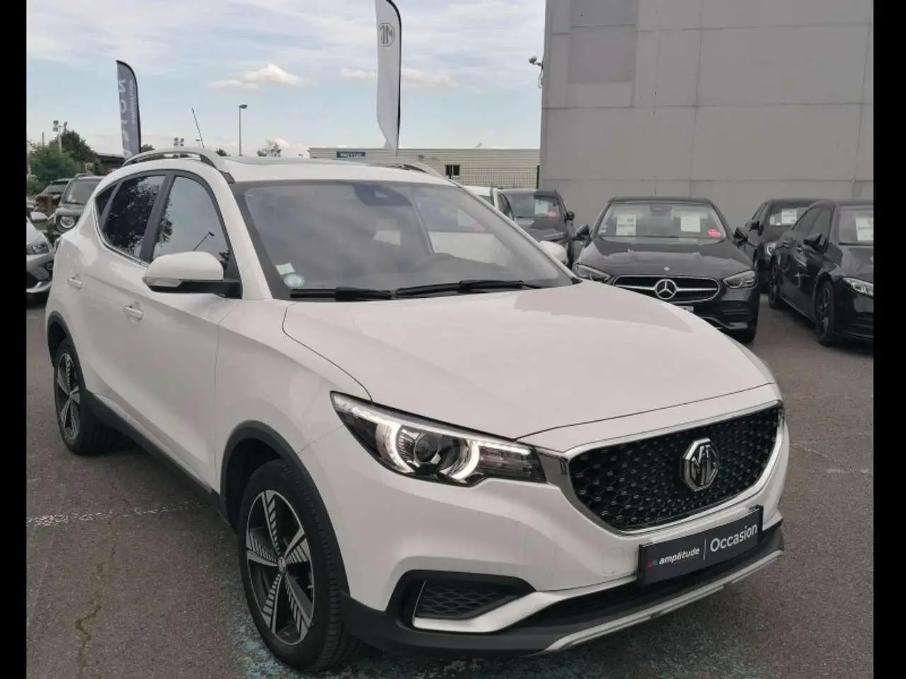 Photo 1 : Mg Zs 2021 Électrique