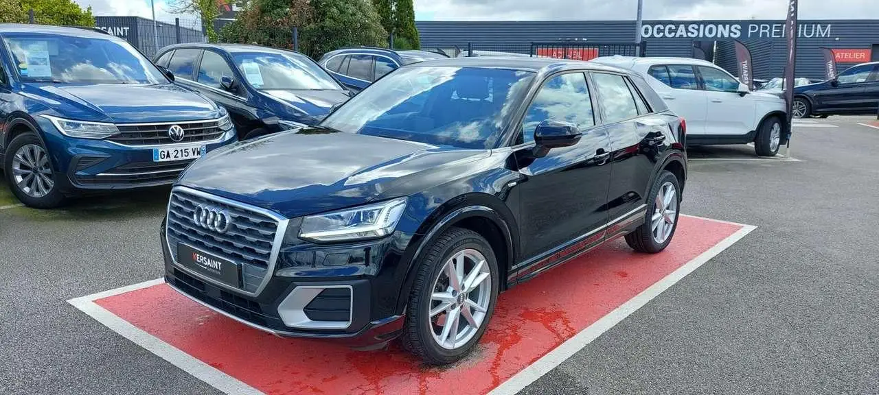 Photo 1 : Audi Q2 2017 Diesel