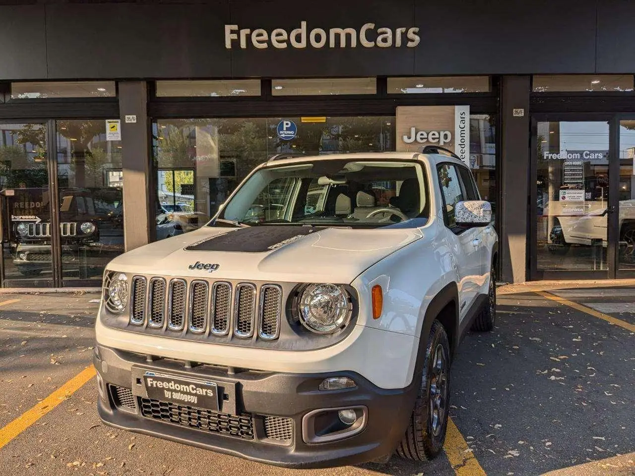 Photo 1 : Jeep Renegade 2015 Diesel