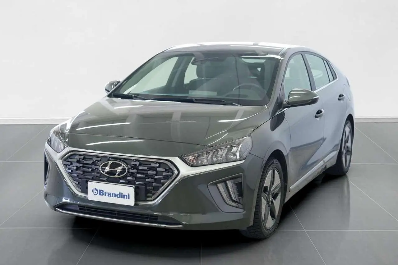 Photo 1 : Hyundai Ioniq 2022 Hybride