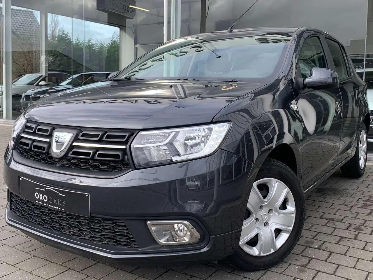 Photo 1 : Dacia Sandero 2017 Petrol