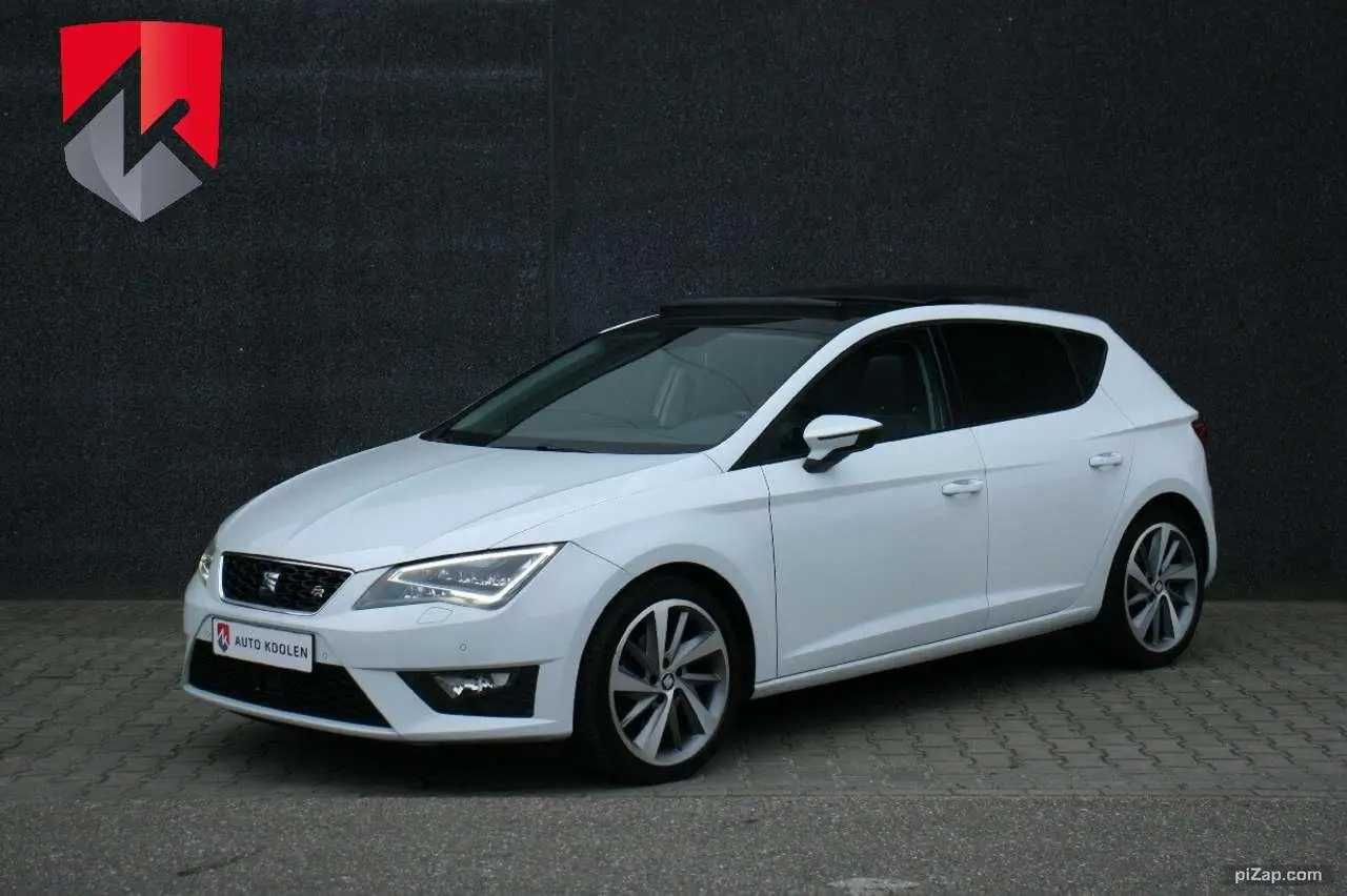 Photo 1 : Seat Leon 2017 Petrol